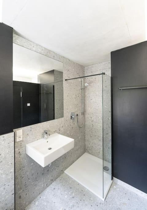 Apartment Modernes Wohnen Am Dorfplatz *
